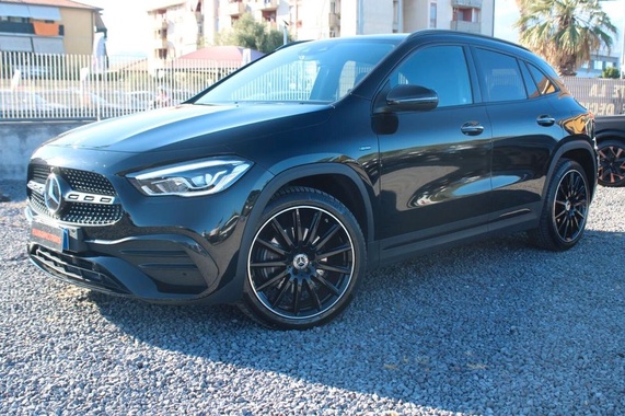 Mercedes-Benz GLA-Class 2021
