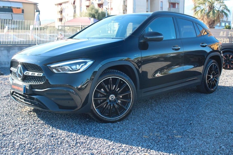 Mercedes-Benz GLA-Class