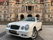 Mercedes-Benz E-Class 2000