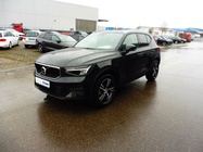 Volvo XC40 2025