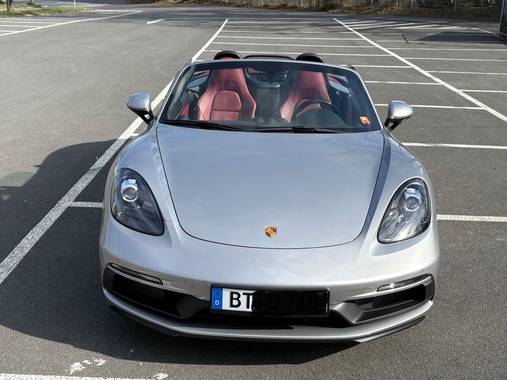Porsche Boxster 2023