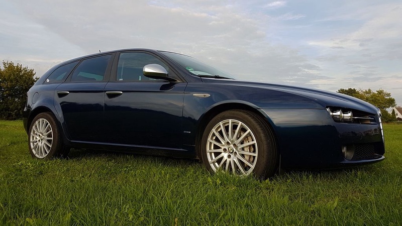 Alfa Romeo 159
