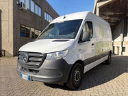 Mercedes-Benz Sprinter 2021