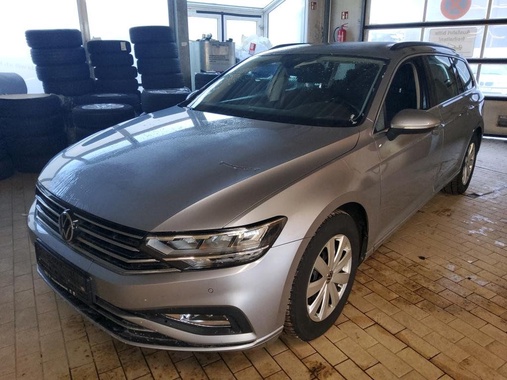 Volkswagen Passat 2021
