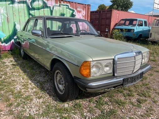 Mercedes-Benz 300 1979