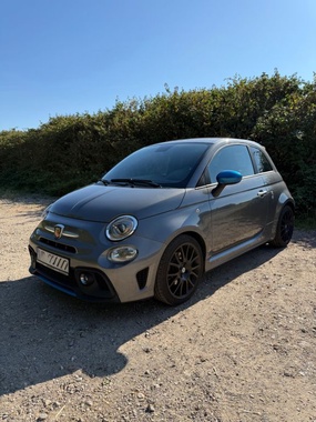 Abarth 595 2021