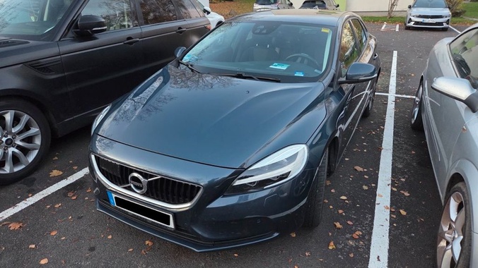 Volvo V40 2019