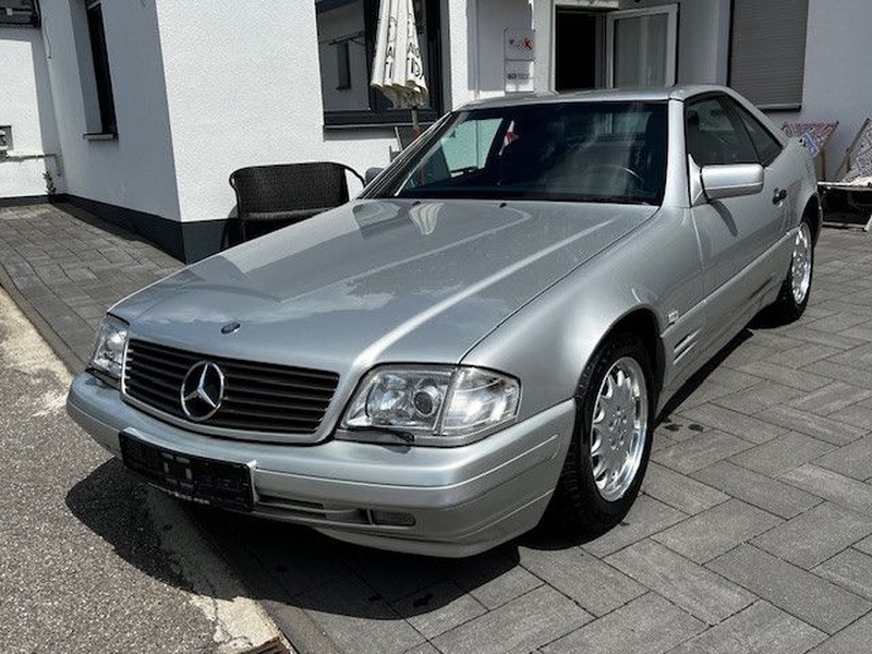 Mercedes-Benz SL-Class