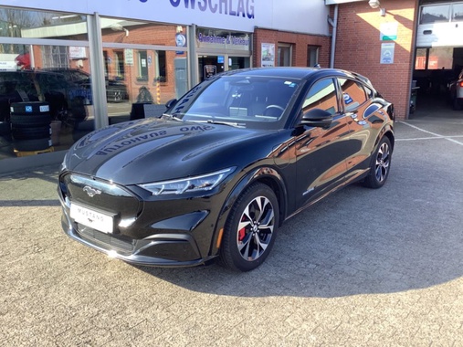 Ford Mustang Mach-E 2022