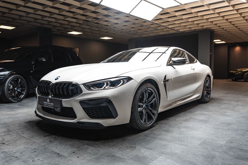 BMW M8