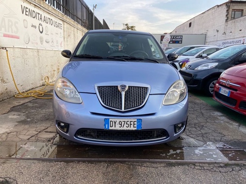Lancia Ypsilon 2009