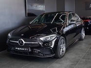 Mercedes-Benz C-Class 2024