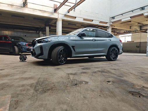 BMW X4M 2023
