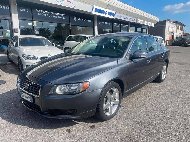 Volvo S80