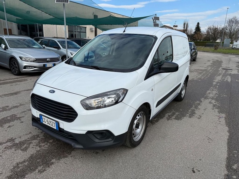 Ford Transit Courier
