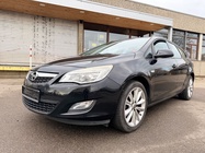 Opel Astra 2011