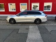 Volkswagen Golf 2021