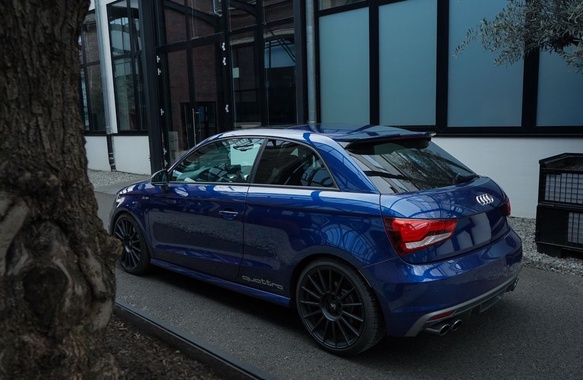Audi S1 2016
