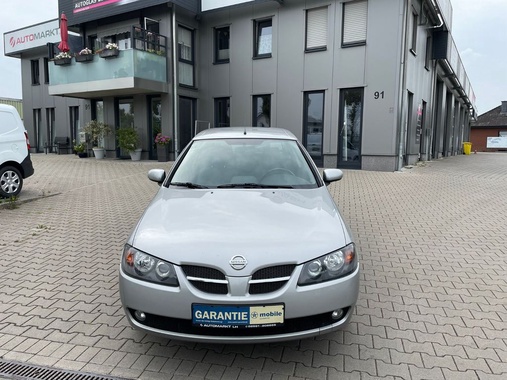 Nissan Almera 2004