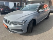 Volkswagen Passat 2023