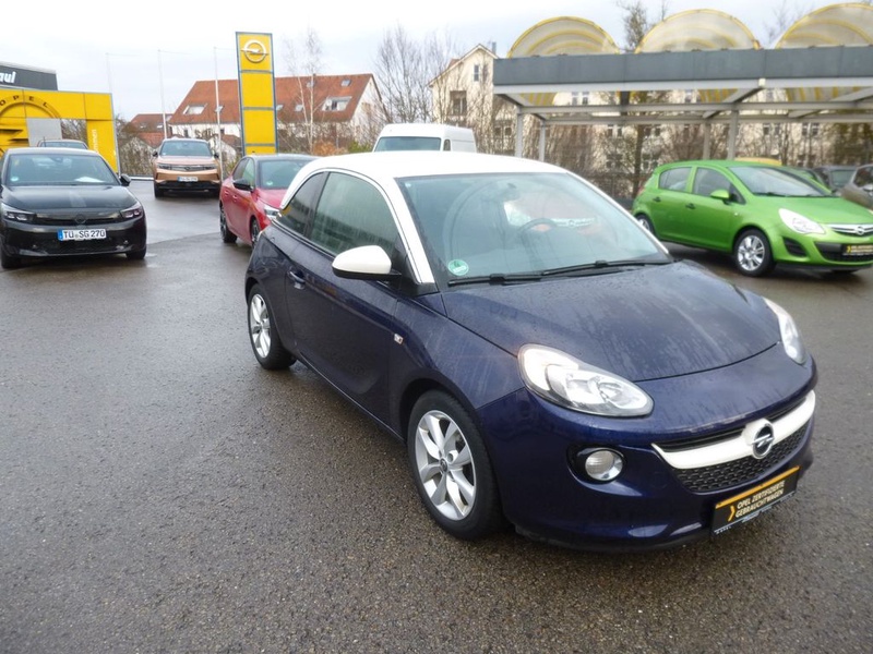 Opel Adam