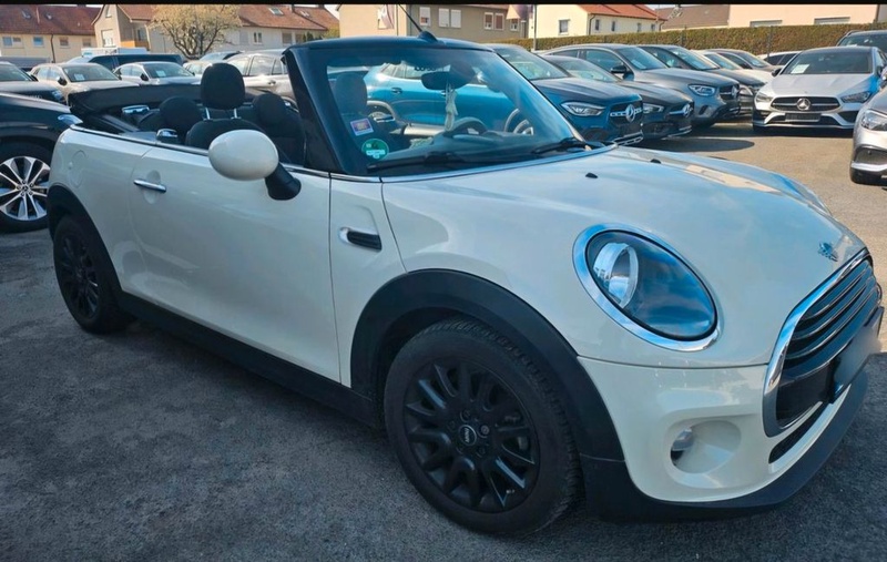 MINI Cabrio