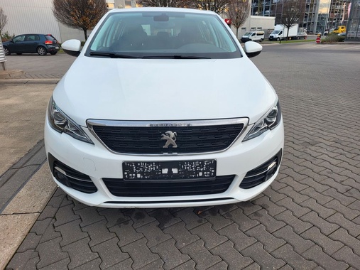 Peugeot 308 2021