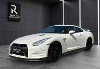 Nissan GT-R 2015