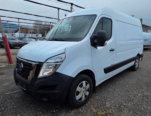 Nissan NV400 2020