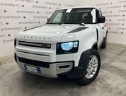 Land Rover Defender 2021