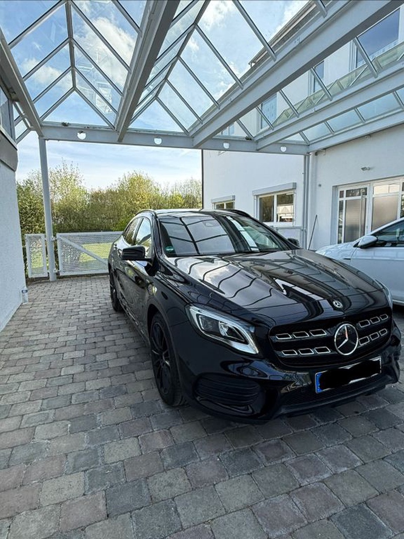 Mercedes-Benz GLA-Class