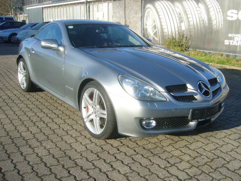 Mercedes-Benz SLK-Class