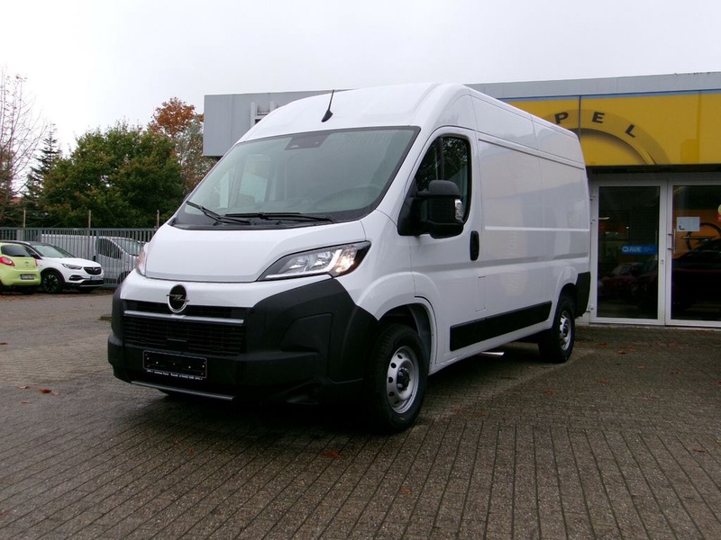 Opel Movano