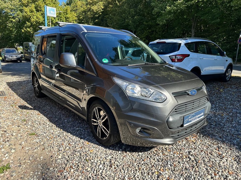 Ford Grand Tourneo
