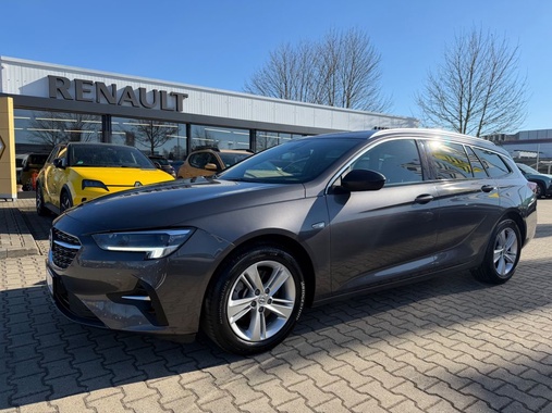 Opel Insignia 2022