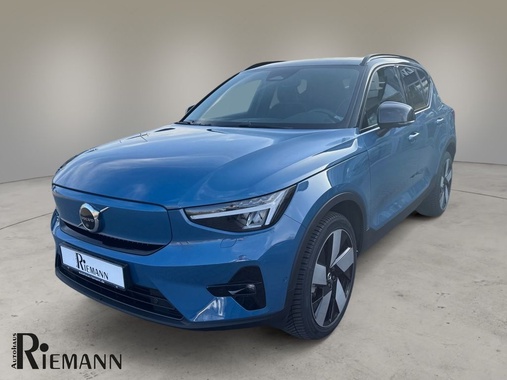 Volvo XC40 2023