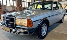 Mercedes-Benz 280 1977