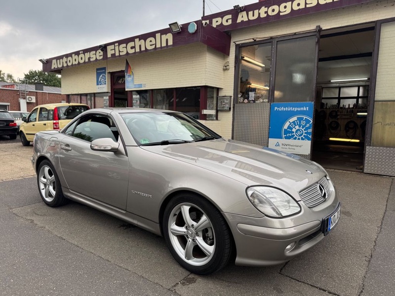 Mercedes-Benz SLK-Class