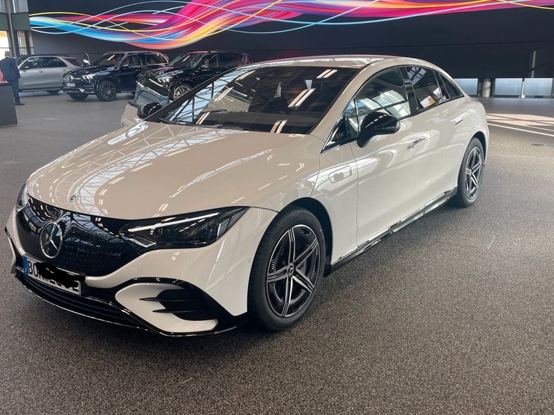 Mercedes-Benz EQE