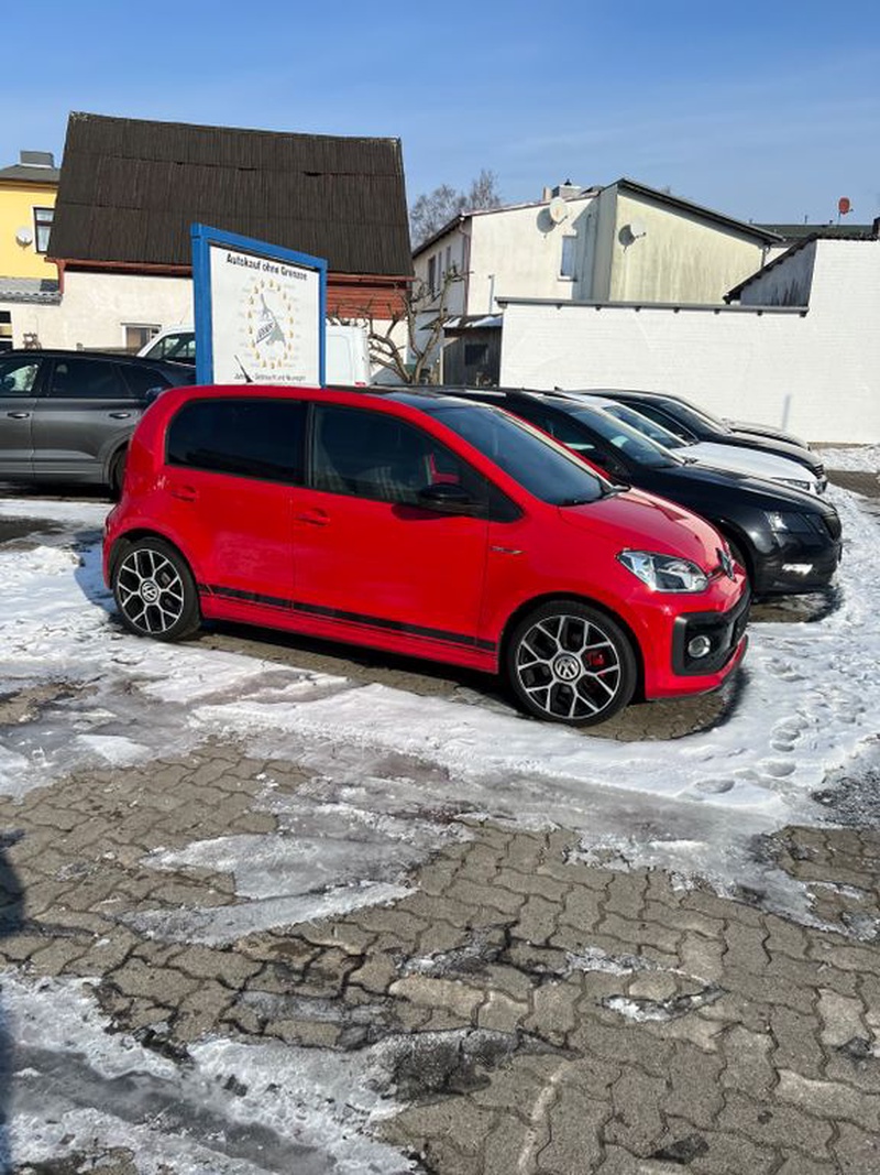 Volkswagen up!