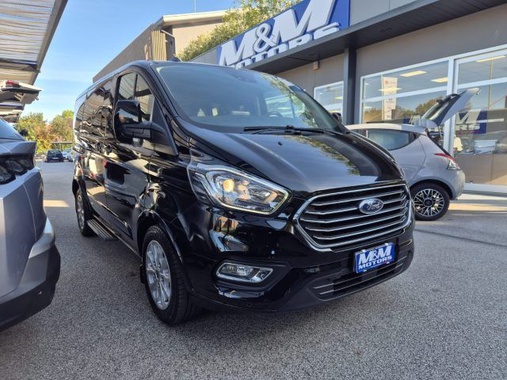 Ford Tourneo Custom 2022