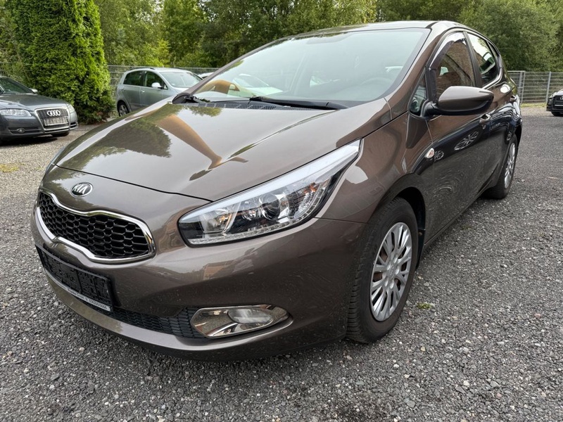 Kia cee'd / Ceed