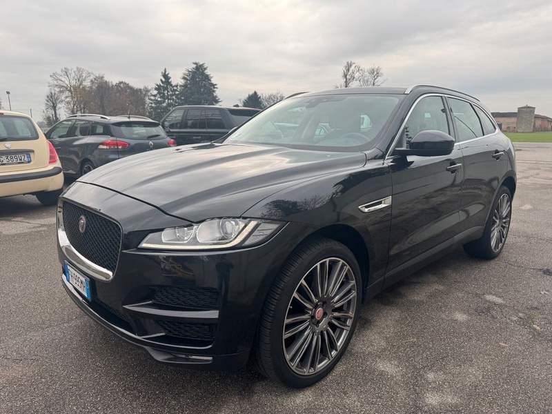 Jaguar F-Pace