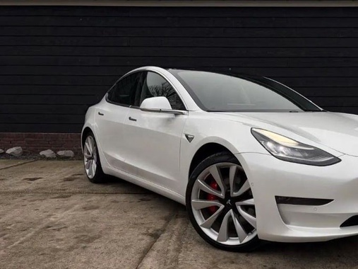 Tesla Model 3 2019