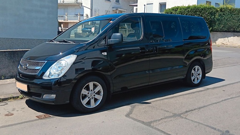 Hyundai H-1