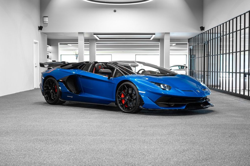 Lamborghini Aventador