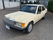 Mercedes-Benz 190 1984