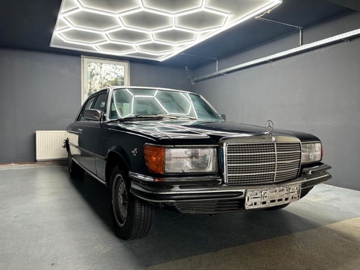Mercedes-Benz 450 1976