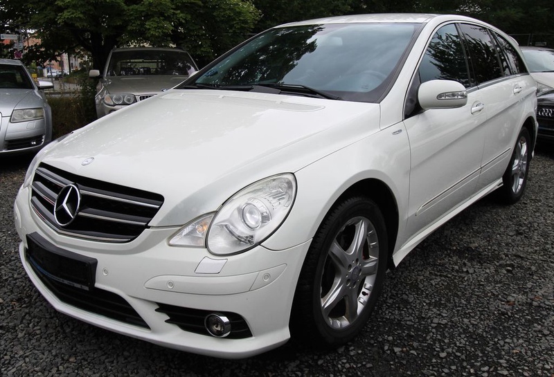 Mercedes-Benz R-Class