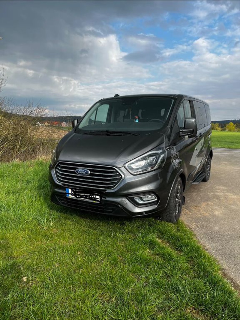 Ford Tourneo Custom
